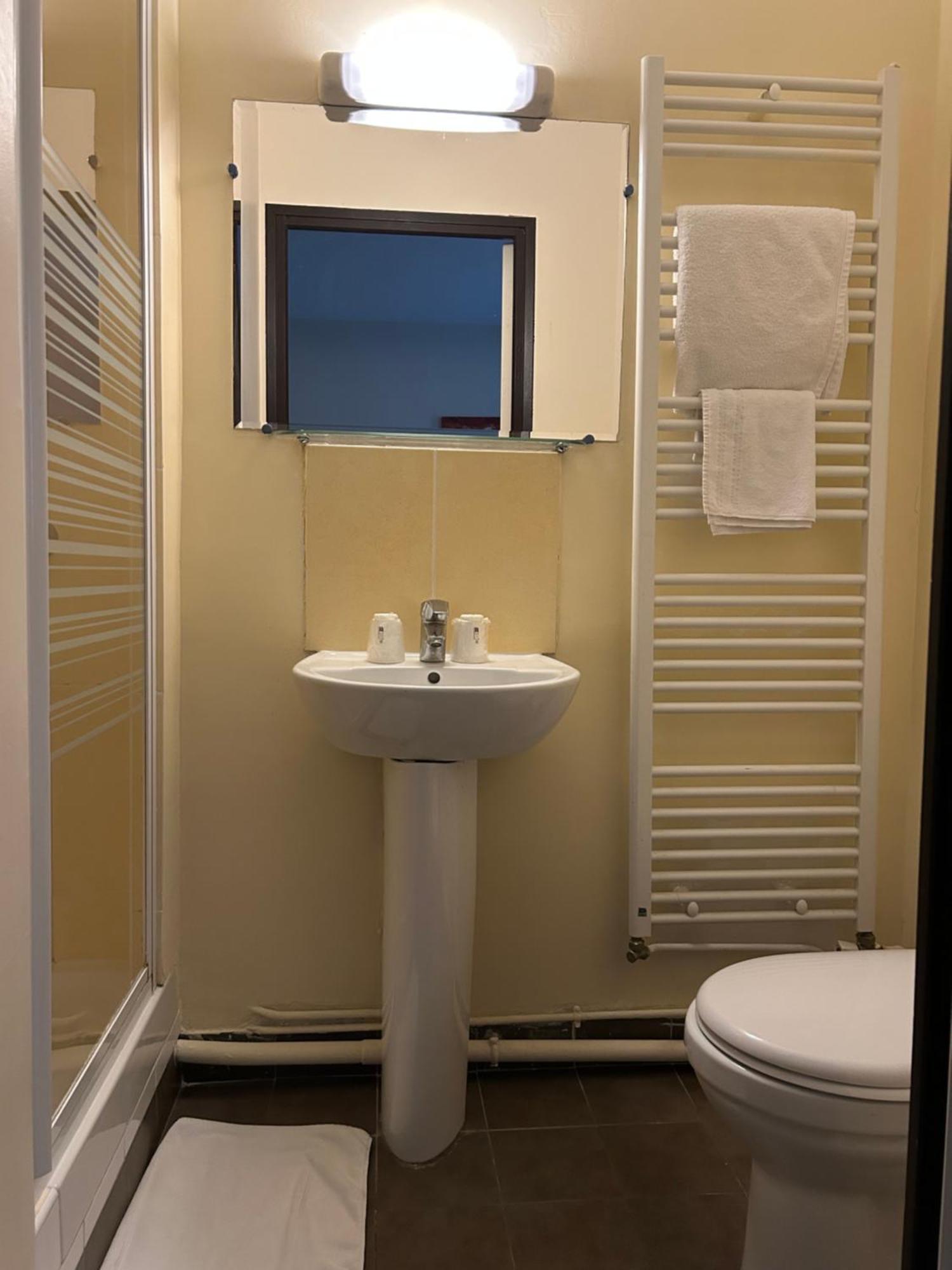 Des Bains Hotel Maisons-Alfort