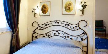 Des Bains 2* Maisons-Alfort