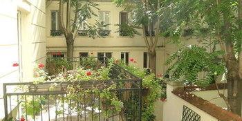 Des Bains A 10 Min De Paris Hotel Maisons-Alfort