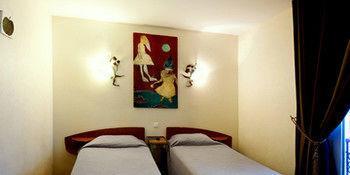 Des Bains A 10 Min De Paris Hotel Maisons-Alfort