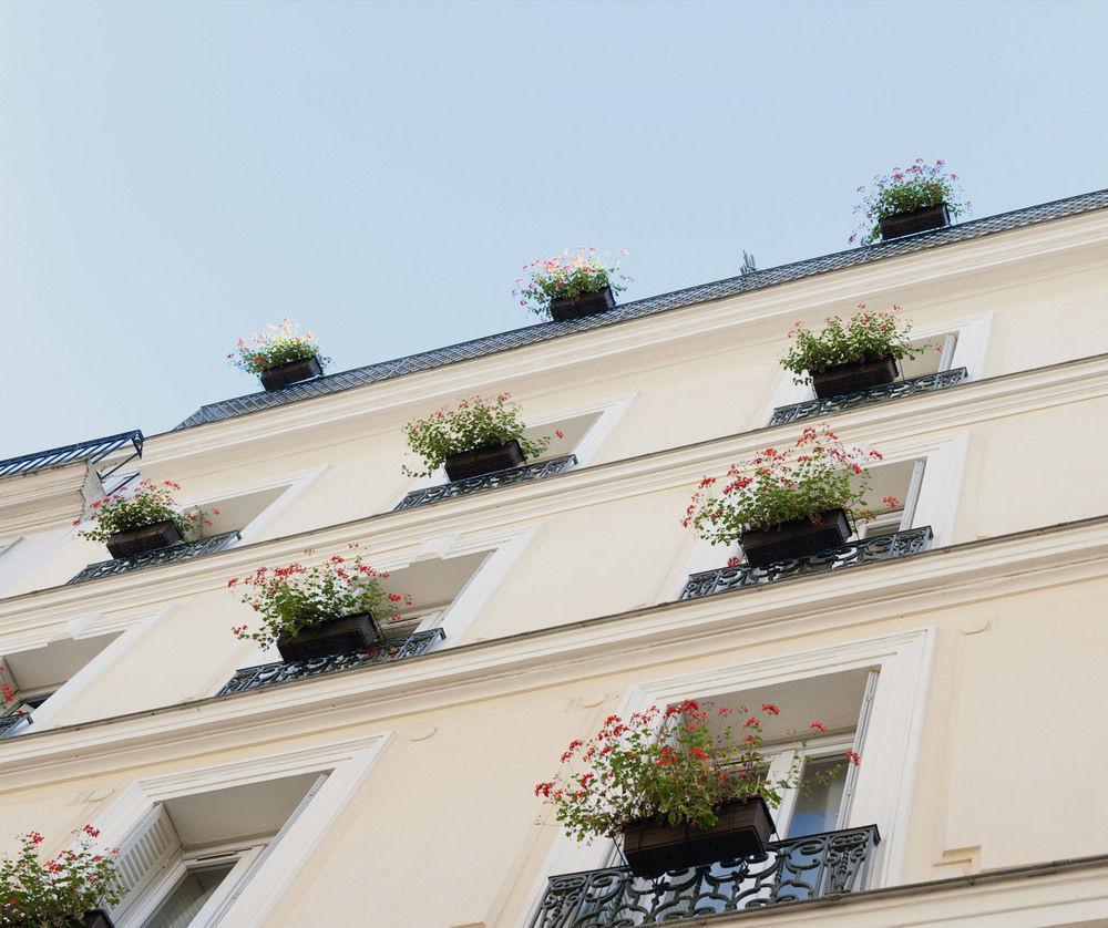 Des Bains A 10 Min De Paris Hotel 2*